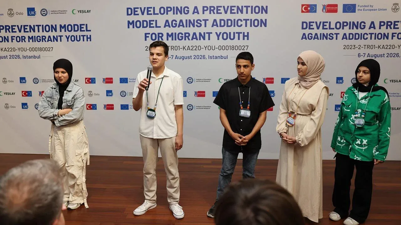 Yeşilay'dan Göçmen Gençler İçin Uluslararası Bağımlılık Önleme Modeli Yeşilay'dan Göçmen Gençler İçin Uluslararası Bağımlılık Önleme Modeli