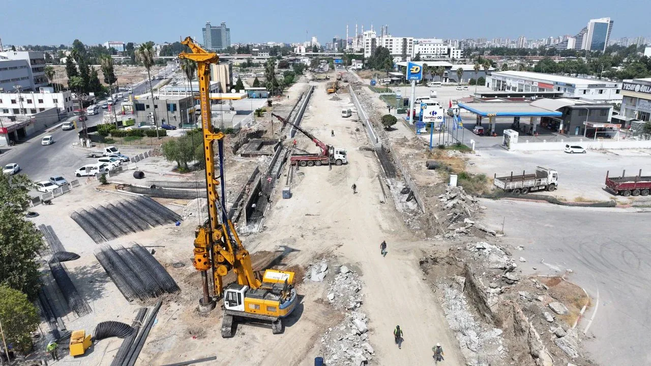 Adana Asri Mezarlık Alt Geçit Projesi Çalışmaları Hız Kazandı Adana Asri Mezarlık Alt Geçit Projesi Çalışmaları Hız Kazandı