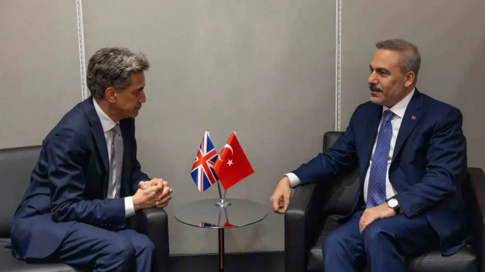 Hakan Fidan, İngiliz Dışişleri Bakanı David Lammy ile Ankara'da görüştü görseli
