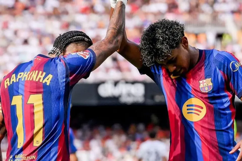 Barcelona 6 maçta 28 gol: Galatasaray'ın UCL rakibi 7-2 dehşet saçtı görseli