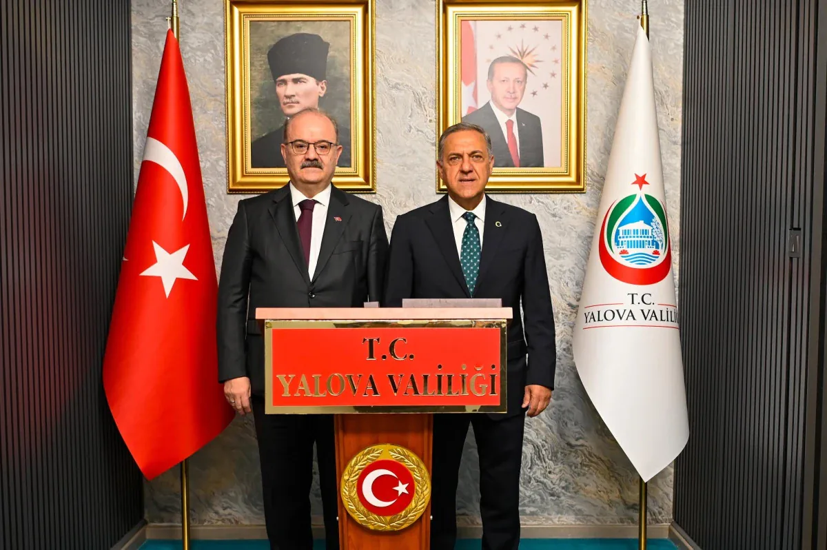 Bakan Yardımcısı Serdar Çam Yalova'nın Turizm Potansiyelini Değerlendirdi Bakan Yardımcısı Serdar Çam Yalova'nın Turizm Potansiyelini Değerlendirdi
