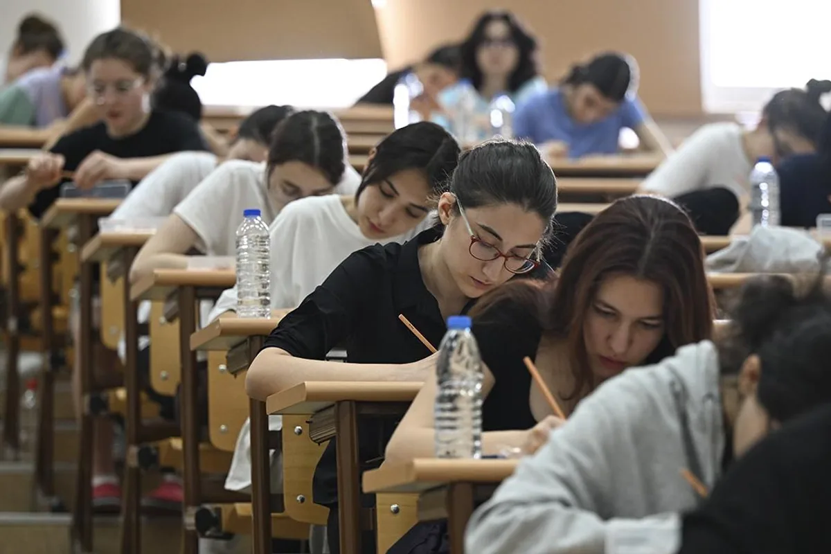 Yalova YKS Sonuçlarında Şampiyonluk Yarışı: 500 Tam Puan Çıkmadı Yalova YKS Sonuçlarında Şampiyonluk Yarışı: 500 Tam Puan Çıkmadı