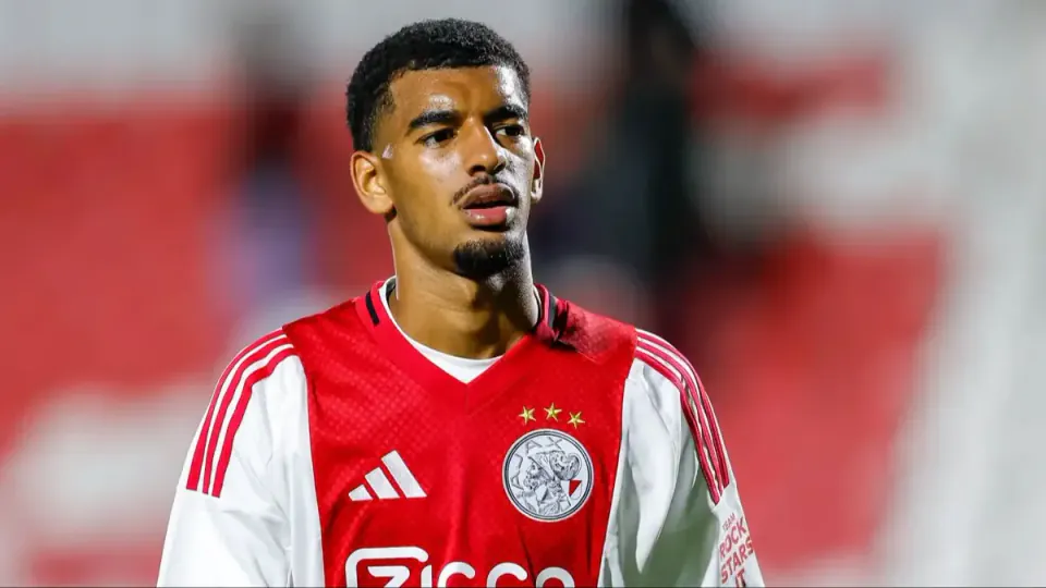 Ajax'ta Zakaria Ouazane Dönemi Sona Erdi: Genç Yetenekle Yollar Ayrıldı görseli