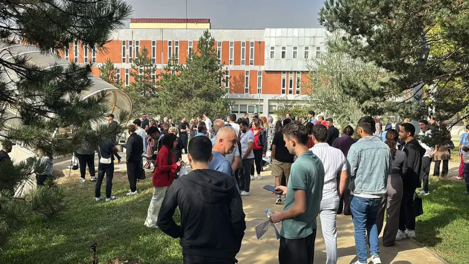 Bolu'da 2026 KPSS Lisans Sınavı Yoğun Katılımla Başladı: İlk Oturum Genel Yetenek-Genel Kültür görseli