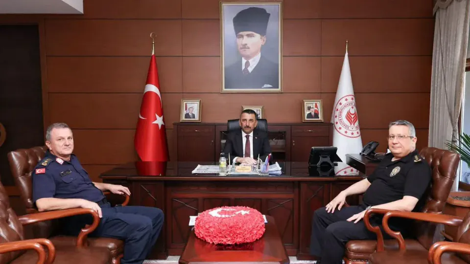 Zonguldak'ta Asayiş Toplantısı: Vali Hacıbektaşoğlu Güvenlik Durumunu Değerlendirdi görseli