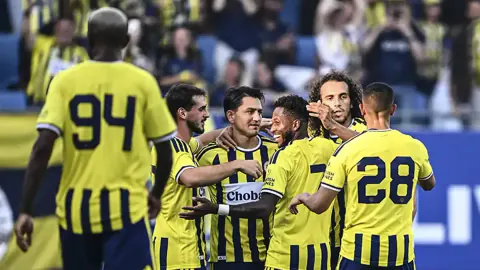 Fenerbahçe Avusturya Kampında Fark Attı: Pogoń Szczecin'e 4 Gollü Tarife