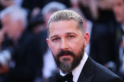 Shia LaBeouf'un Kaos Döngüsü: Mardi Gras'teki Kavga ve Hukuki Süreç