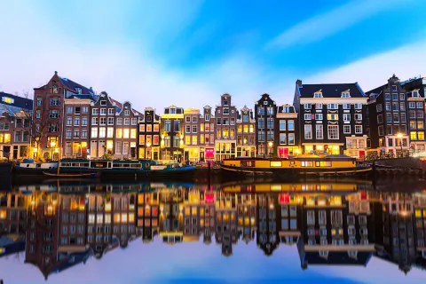 Hollanda Radyosunun Unutulmaz Sesi Wim van Putten Vefat Etti