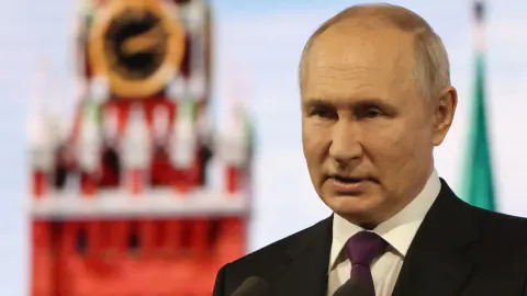 Kremlin'in Stratejik Beyni: Rusya Güvenlik Konseyi Nasıl Çalışır?