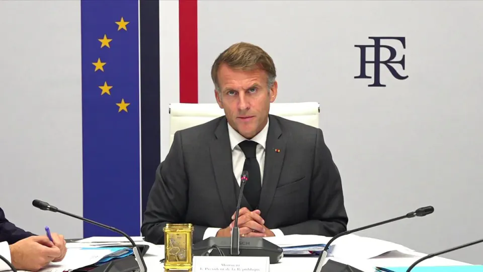 Macron: "Sendika onaysız protestolar yasaklanacak" – Fransa'da gerginlik zirvede görseli