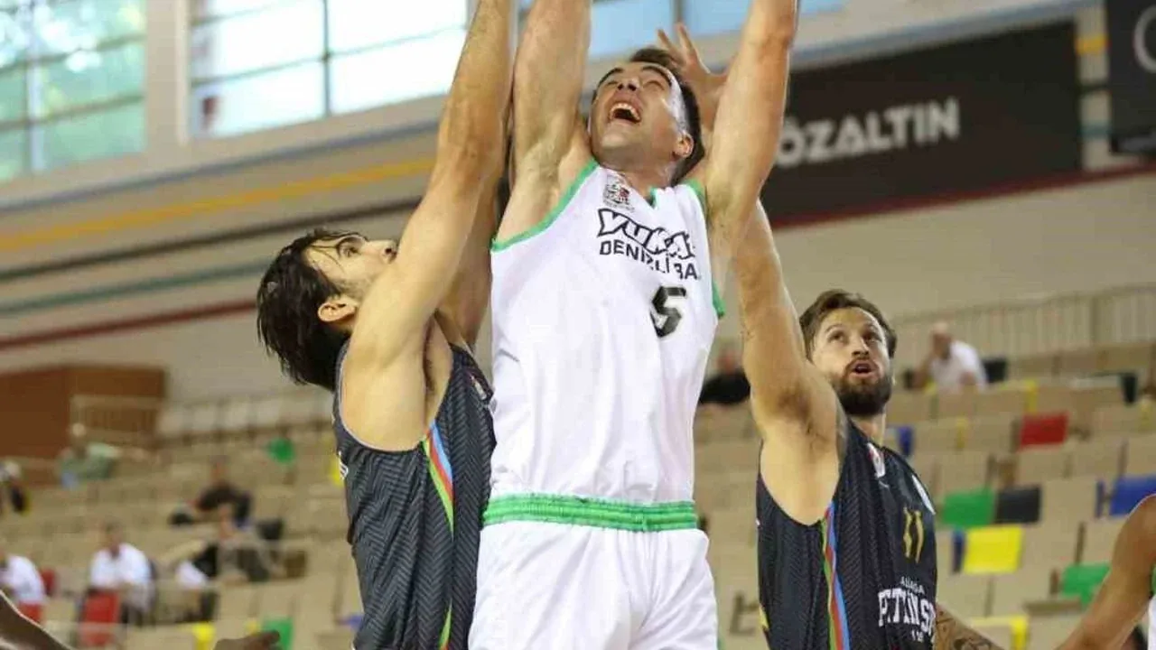 Y. Denizli Basket, Gloria Cup'ta Petkimspor'u son çeyrekte çevirdi: 88-84 Y. Denizli Basket, Gloria Cup'ta Petkimspor'u son çeyrekte çevirdi: 88-84