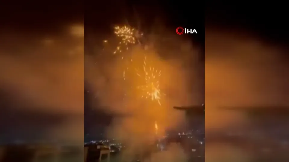 İspanya'da San Pedro kutlamalarında havai fişek paniği: Duero kıyısında yangın çıktı görseli