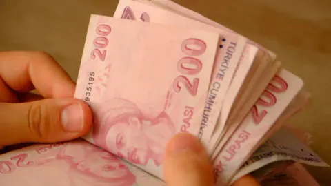 SGK'dan Emekli Maaşı Kesintileri İçin e-Devlet Dönemi: Sorgulama Nasıl Yapılır?