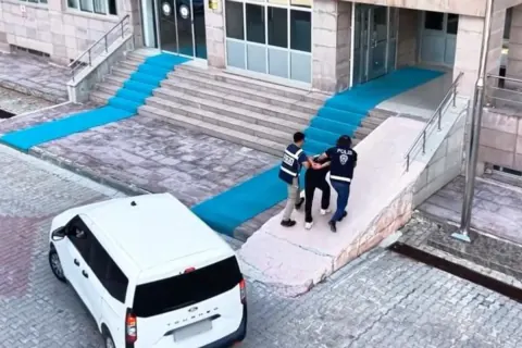 Yozgat'ta 63 Yıl Hapis Cezasıyla Aranan Firari Hükümlü Yakalandı
