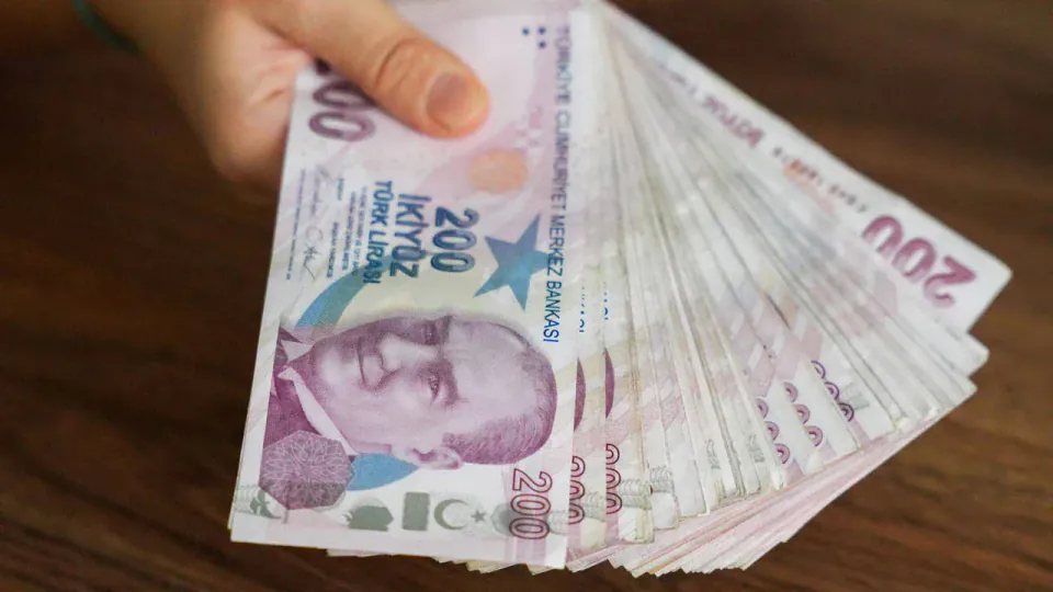 Kredi Faizlerinde Yeni Yükseliş: Borçlanma Maliyetleri %64'ü Aştı görseli