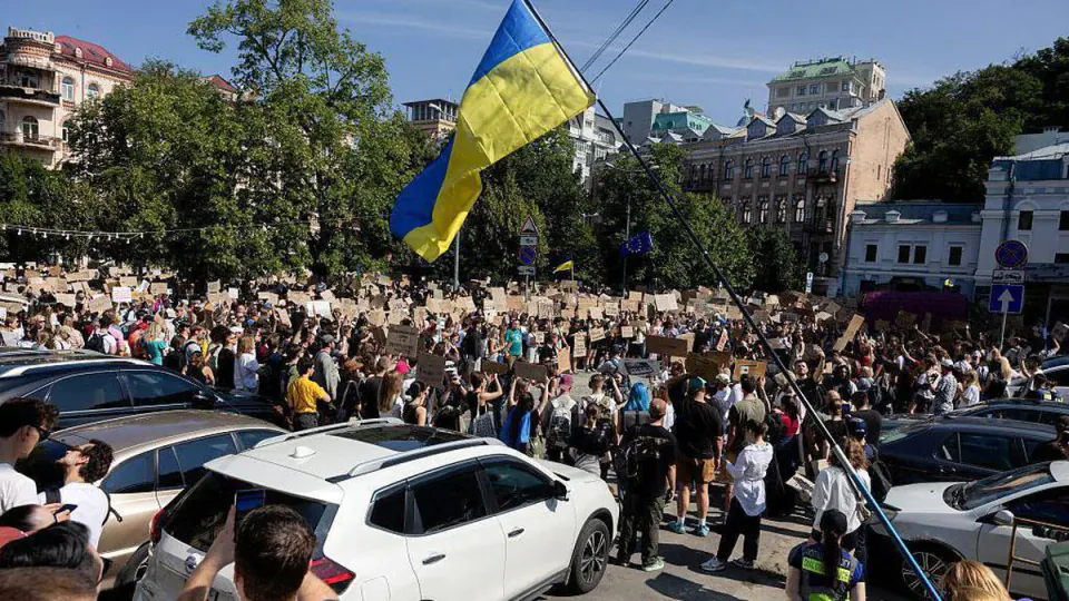 Zelenskiy'den Şaşırtıcı Karar: Savunma Bakanı Fedorov Görevden Alındı görseli