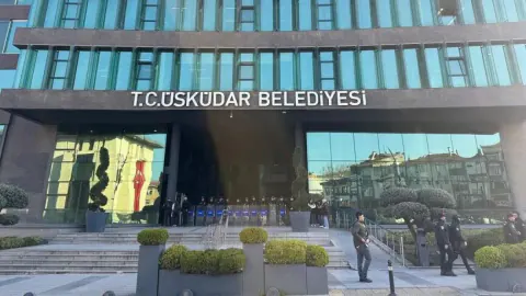 Üsküdar Belediye Başkan Vekili Amine Cansu Çelik Tutuklandı