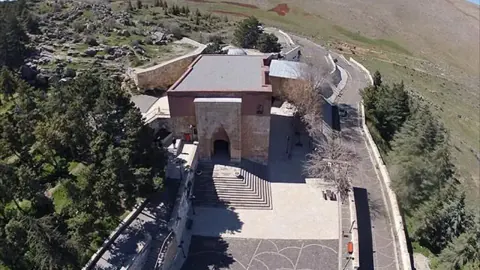 Kahramanmaraş'ın Gizemli Mirası: Eshab-ı Kehf Külliyesi ve Yedi Uyurlar Kahramanmaraş'ın Gizemli Mirası: Eshab-ı Kehf Külliyesi ve Yedi Uyurlar