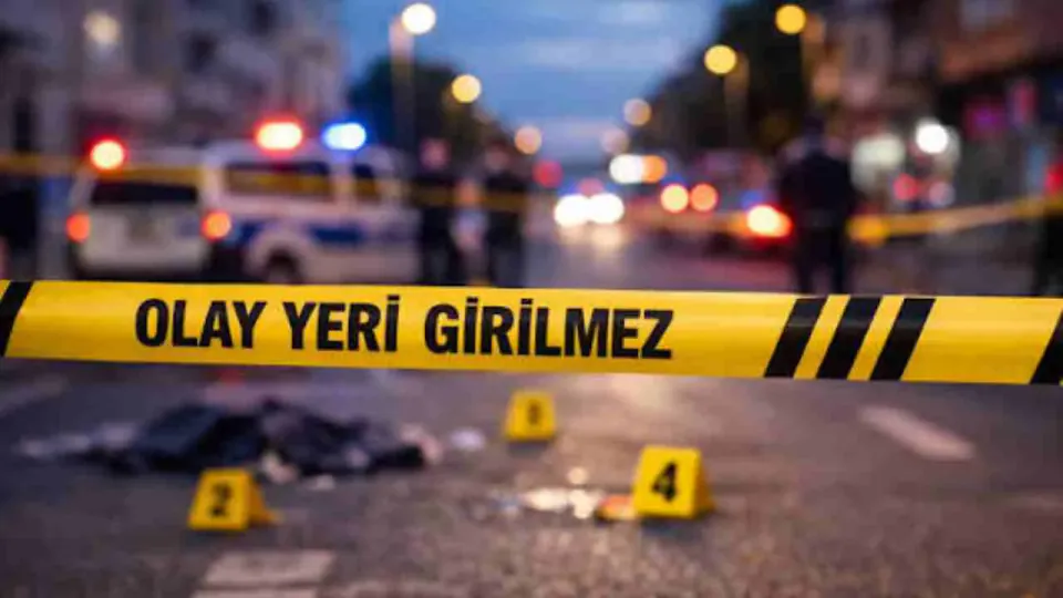 Gaziantep Şahinbey'de parkta çıkan silahlı kavgada 2 genç entübe edildi görseli