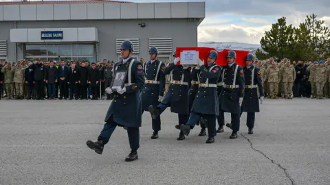 Askerlik Görevindeki Genç Şehit Metin Gitgel'e Tören Düzenlendi