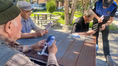 Kütahya'da polis ekipleri telefon dolandırıcılığına karşı uyardı: "Güvenliğiniz için dikkatli olun"
