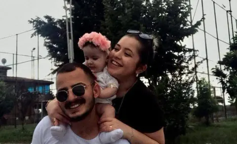 Hopa'da Trafik Kazası: İş İnsanı Ceyhun Akyürek Hayatını Kaybetti