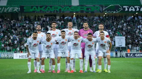 Adana 01 FK Sakaryaspor Deplasmanında 2-0 Yenildi: 2. Hafta Sonucu Adana 01 FK Sakaryaspor Deplasmanında 2-0 Yenildi: 2. Hafta Sonucu