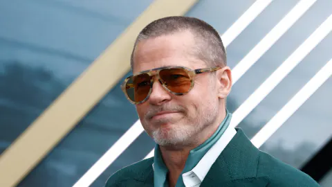 Brad Pitt ve Dünyaca Ünlü Yıldızlar FIFA Maçında Tribünleri Ağlattı