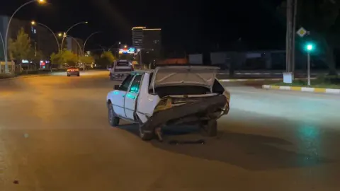 Çorum'da kırmızı ışıkta dehşet: Sürücü aracını bırakıp kayıplara karıştı