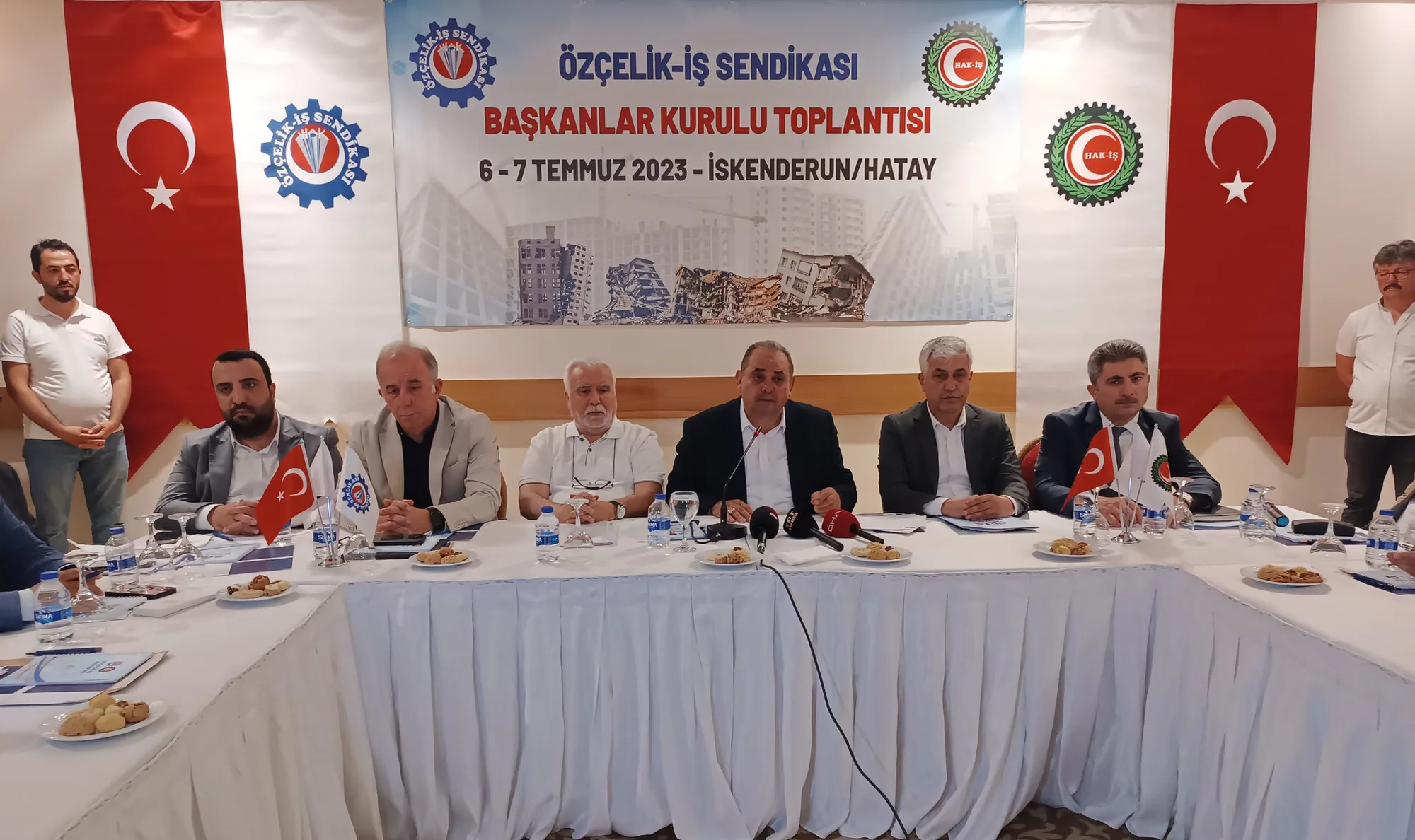 Özçelik-İş Sendikası'nda Mal Beyanı Krizi: Evrakta Tahrifat İddiası Özçelik-İş Sendikası'nda Mal Beyanı Krizi: Evrakta Tahrifat İddiası