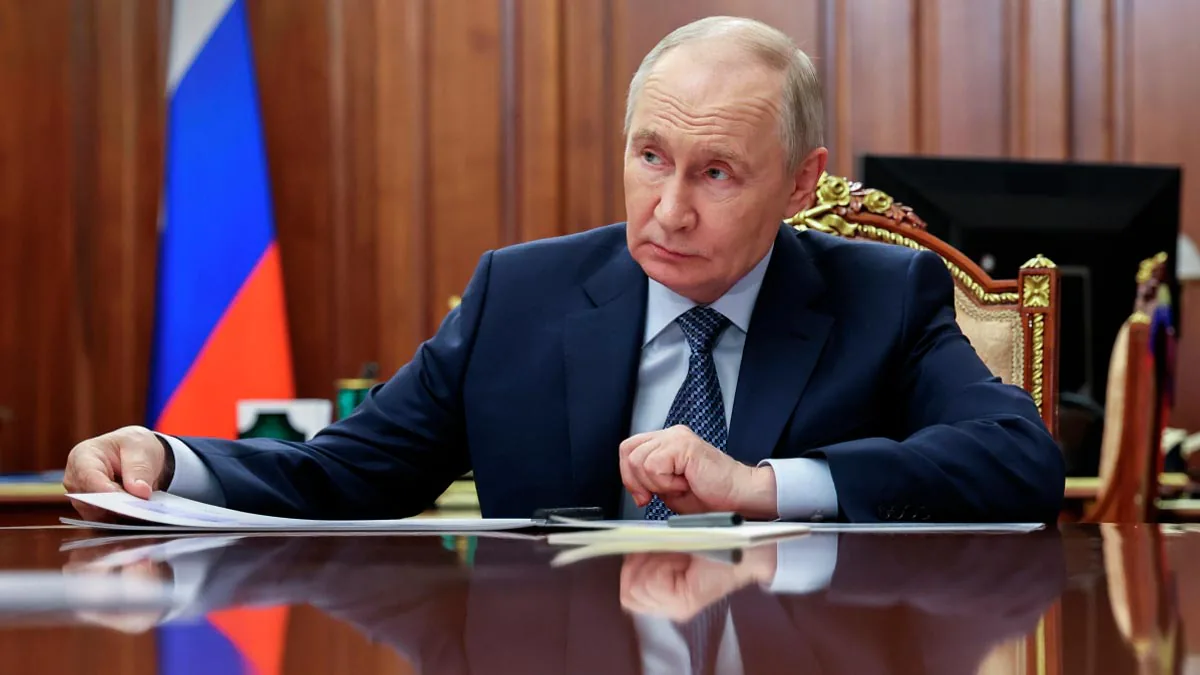 Putin'den Mülkiyet Devrimi: Özelleştirilen Varlıklara 10 Yıl Sınırı Geldi Putin'den Mülkiyet Devrimi: Özelleştirilen Varlıklara 10 Yıl Sınırı Geldi