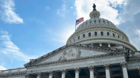 ABD Senatosu'nda Kripto Yasası Çöküşü: Düzenleme Boşluğu Yeniliği Hızlandırırken Devleri Koruyor
