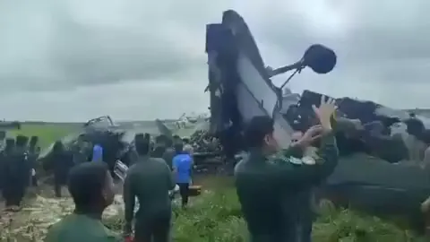Hindistan Hava Kuvvetleri'nde Kaza: Antonov AN-32 Kırıma Uğradı Hindistan Hava Kuvvetleri'nde Kaza: Antonov AN-32 Kırıma Uğradı