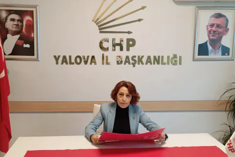 CHP'de Kadın Örgütleri İsyanı: Asu Kaya'nın Görevden Alınmasına Sert Tepki