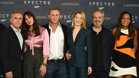 Naomie Harris 50. yaş gününü kutlıyor: James Bond ve Pirler Korsanı yıldızının zamanla değişmeyen karizması