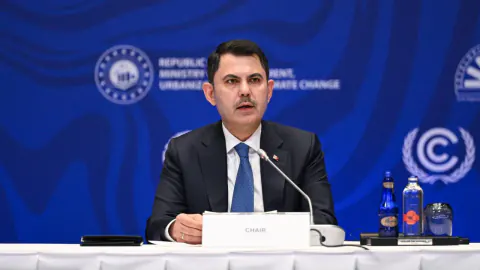 Bakan Murat Kurum'dan D-8 Ülkelerine İklim Çağrısı: Dönüştürücü Güç Vurgusu