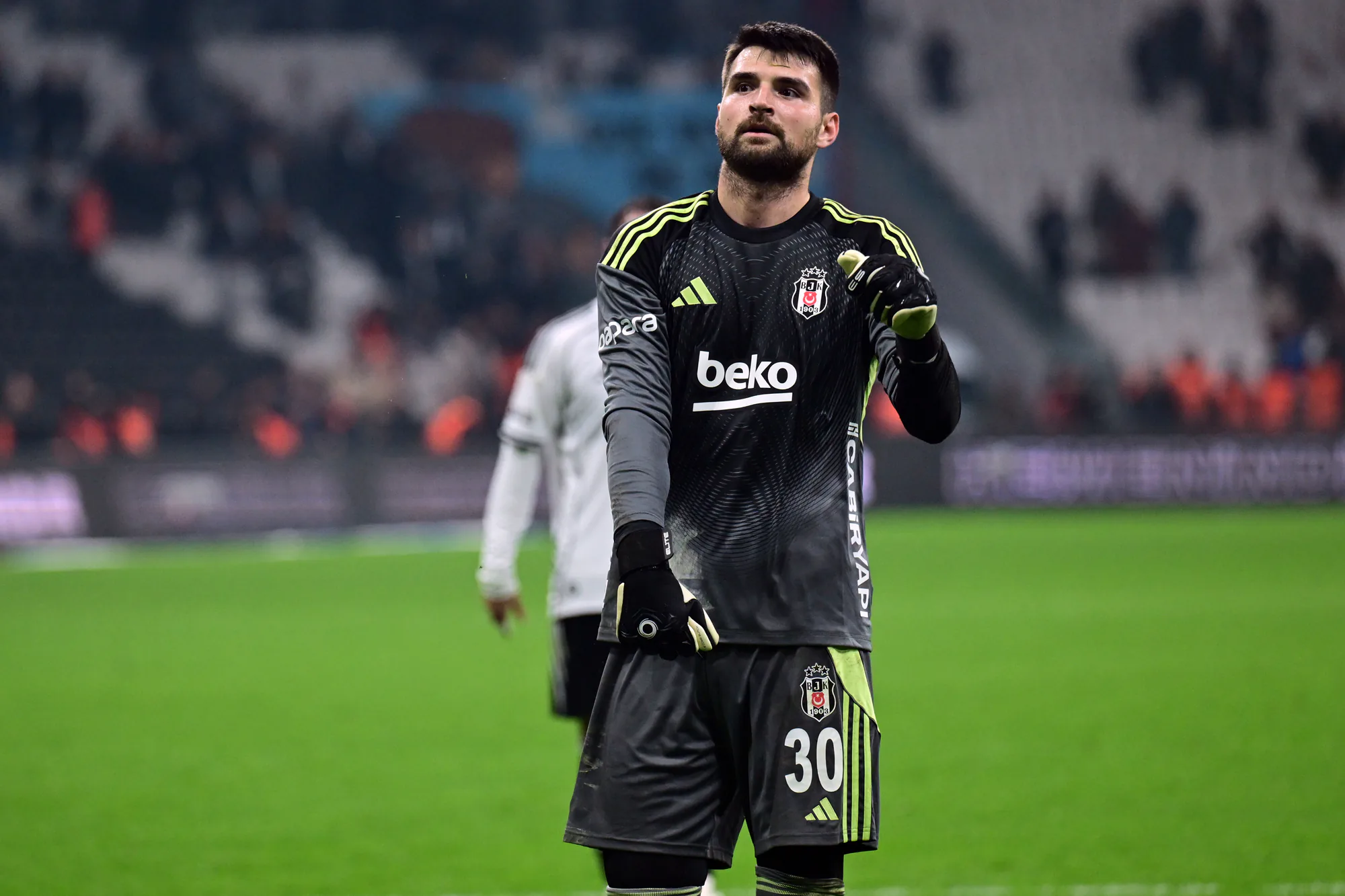 Beşiktaş'ta Kaleci Operasyonu: Augusto Batalla Gündemde