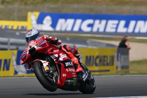 Marc Marquez Çekya GP'sinde Zafere Uzandı: Şampiyonluk Yarışı Kızışıyor