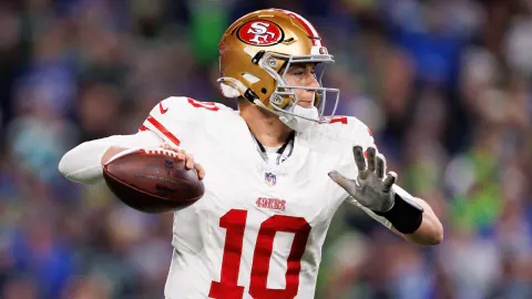 Mac Jones'tan San Francisco 49ers Mesajı: Takas Söylentilerine Yanıt Verdi