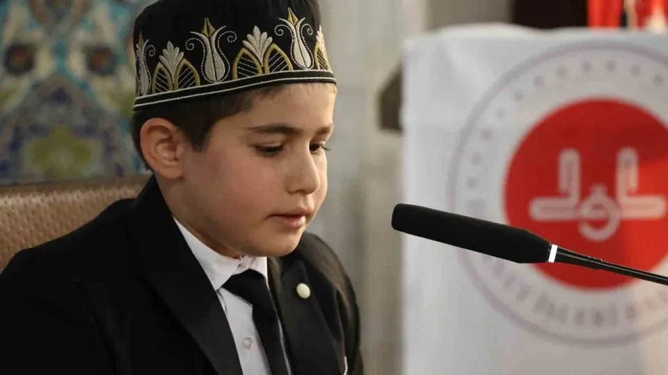 Elazığ'da Kur'an-ı Kerim Güzel Okuma Finali: Birinci Van'dan Abdülhalim Temel görseli