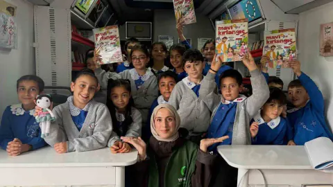 Yeşilay Kars'tan Selim'e: Öğrenciler "Minik Yeşilaycı" Oldu