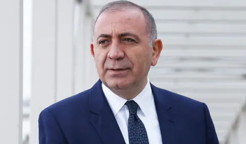 Gürsel Tekin'den Siyasette Yankı Uyandıran Kritik Çağrı ve Mesajlar