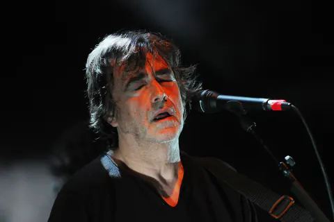 Fransız Müziğinin Aykırı Sesi: Jean-Louis Murat Kimdir?