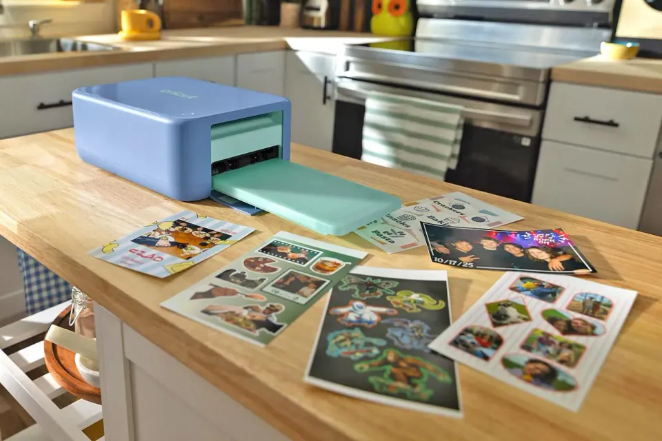 Cricut StickerPix: Fotoğraftan Dakikalar İçinde Hazır Çıktı Alınan Çıkartma Makineleri Duyuruldu görseli