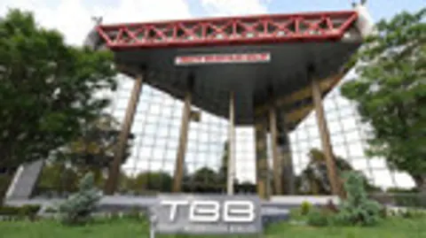 TBB 4. Başkan Vekili Seçimi Bugün: Ünlüce ile Büyükakın Sandık Başında