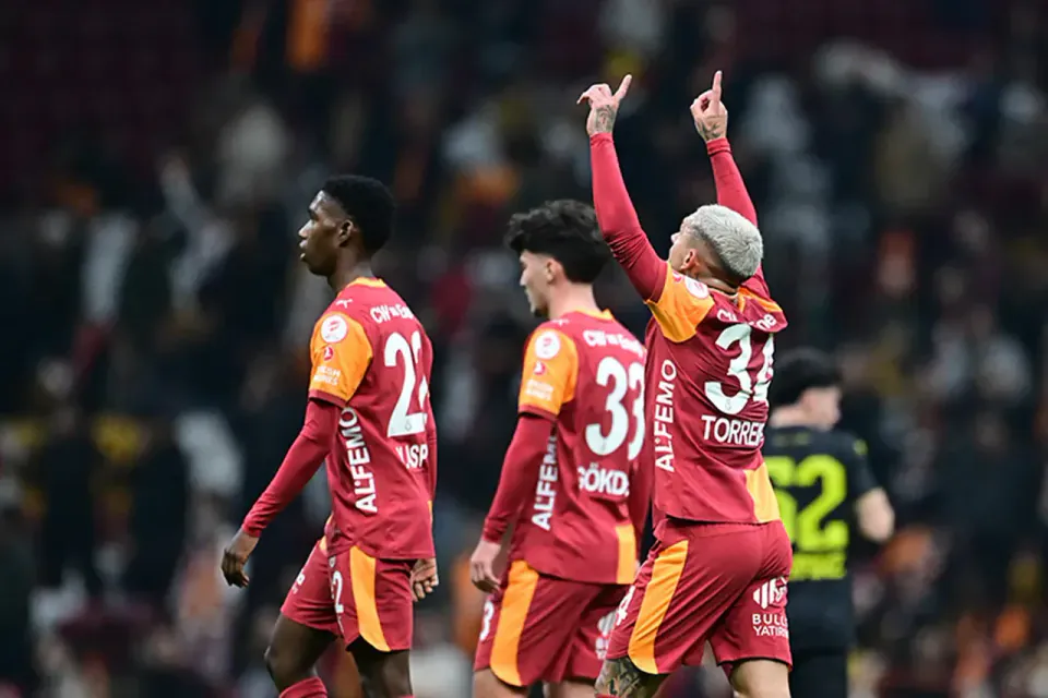 Antonio Silva İçin Transfer Savaşı: Milan ve Galatasaray Gündemde görseli