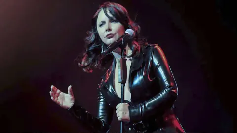 Şebnem Ferah'tan Yeni Konser Kararı: Yenikapı Tarihi ve Bilet Fiyatları Belli Oldu