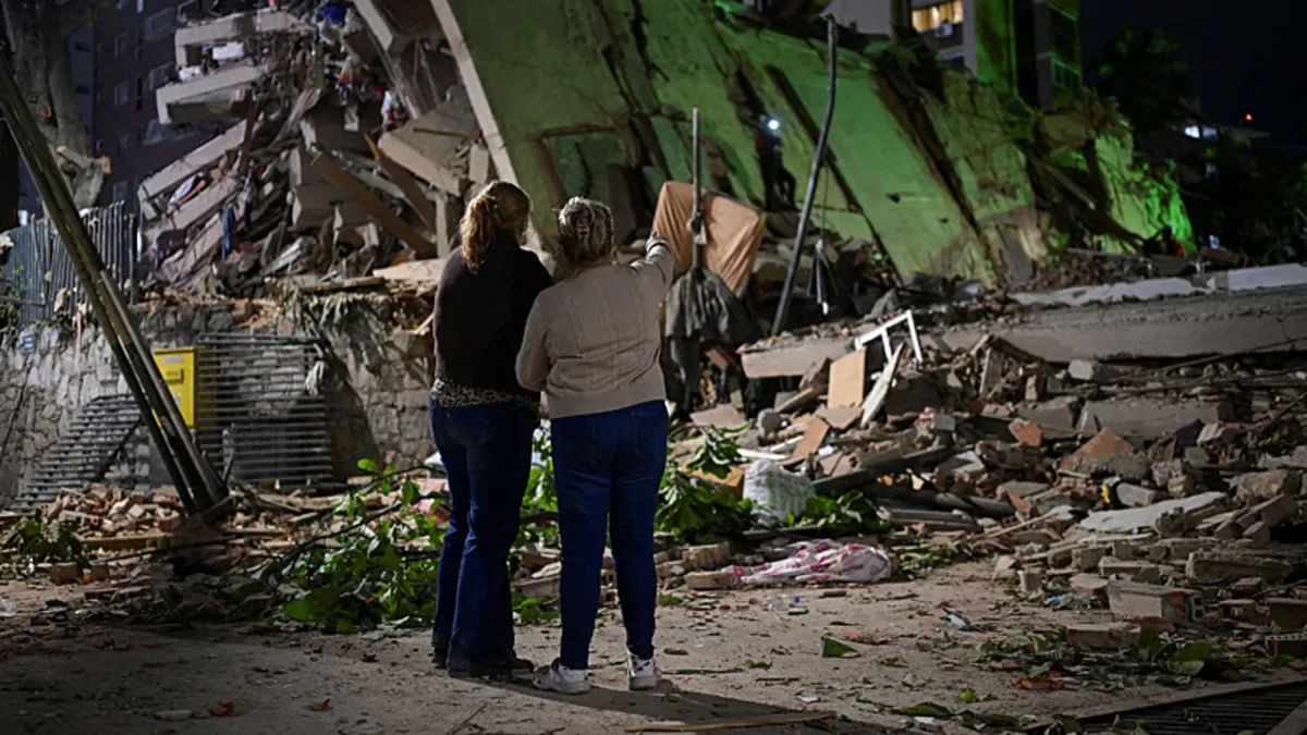 Venezuela'da Deprem Bilançosu Ağırlaştı: Ölü Sayısı 3 Bin 811'e Yükseldi Venezuela'da Deprem Bilançosu Ağırlaştı: Ölü Sayısı 3 Bin 811'e Yükseldi