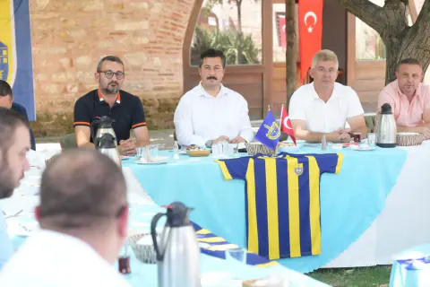 Bursa Yenişehir Belediyespor'da Yönetim Yenilendi: Hedef Profesyonel Lig