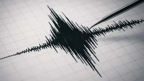Yunanistan'da Korkutan Sarsıntı: 4.1 Büyüklüğünde Deprem